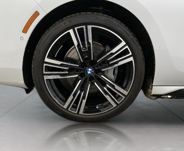 2023 BMW i7 Vehicle Photo in Appleton, WI 54913