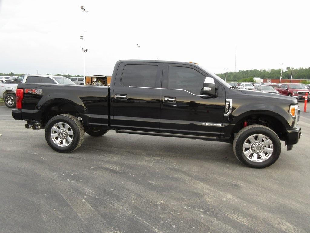 Used 2017 Ford F-350 Super Duty Platinum with VIN 1FT8W3BT3HED40445 for sale in Collinsville, IL