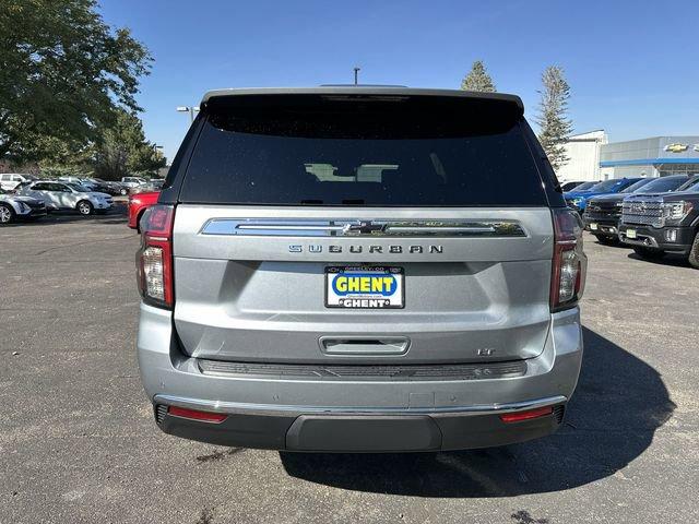 2024 Chevrolet Suburban Vehicle Photo in GREELEY, CO 80634-4125