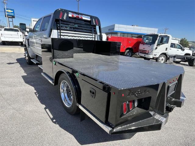 2023 Chevrolet Silverado 5500 HD Vehicle Photo in ALCOA, TN 37701-3235