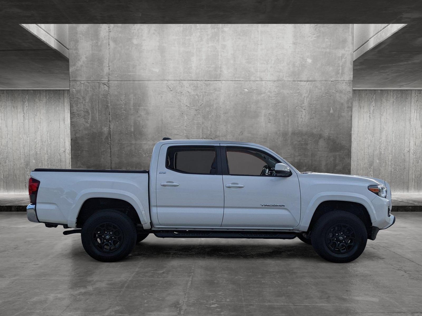 2022 Toyota Tacoma 4WD Vehicle Photo in Davie, FL 33331