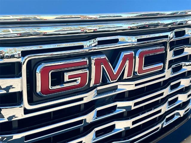 2025 GMC Sierra 1500 Vehicle Photo in GOODYEAR, AZ 85338-1310