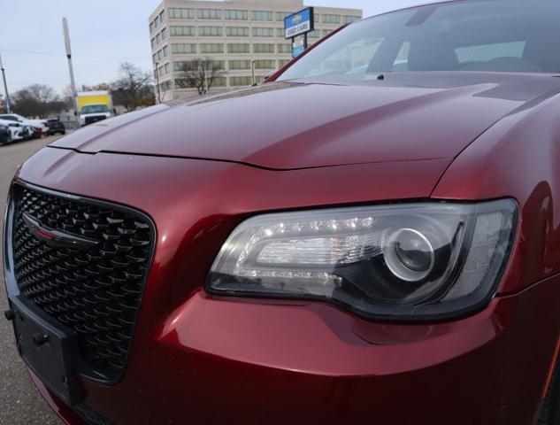 2022 Chrysler 300 Vehicle Photo in DETROIT, MI 48207-4102