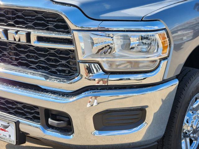 2024 Ram 2500 Vehicle Photo in Ennis, TX 75119-5114