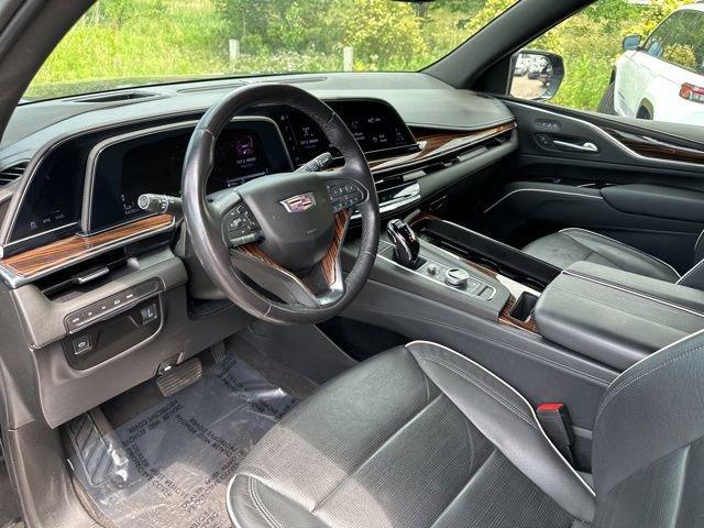 2022 Cadillac Escalade Vehicle Photo in MEDINA, OH 44256-9631