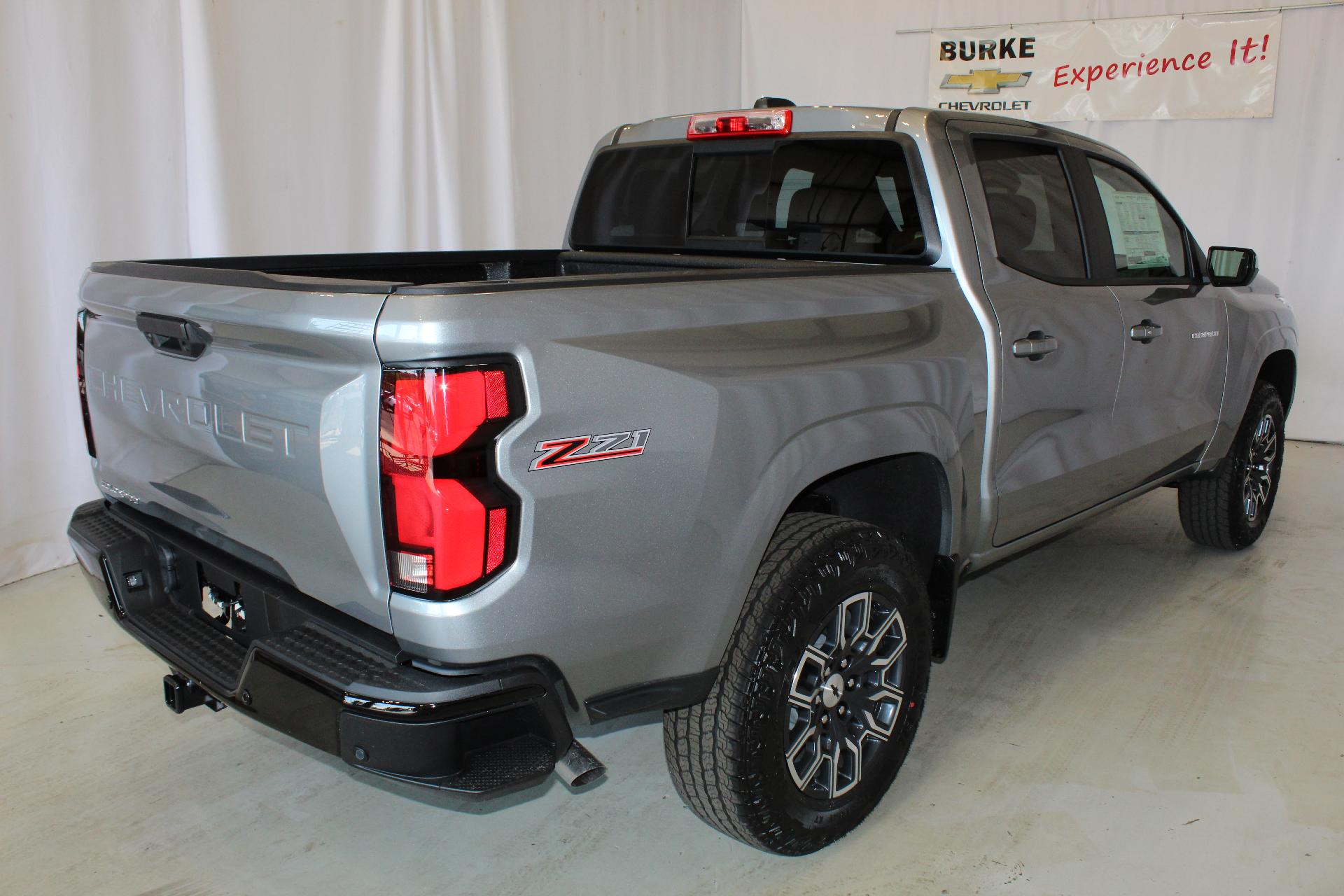 2024 Chevrolet Colorado Vehicle Photo in NORTHAMPTON, MA 01060-1120