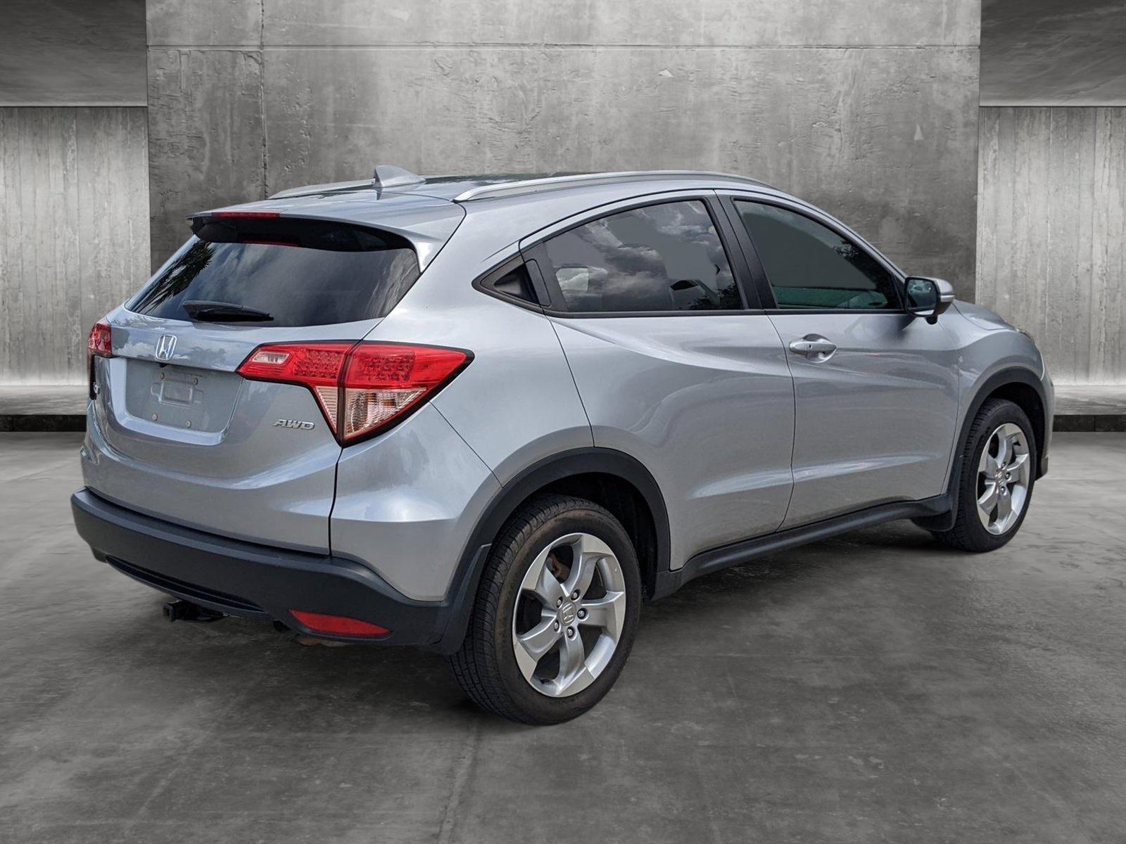 2017 Honda HR-V Vehicle Photo in PEMBROKE PINES, FL 33024-6534