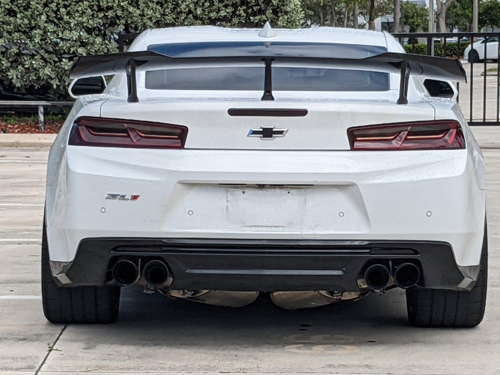 2018 Chevrolet Camaro Vehicle Photo in Davie, FL 33331