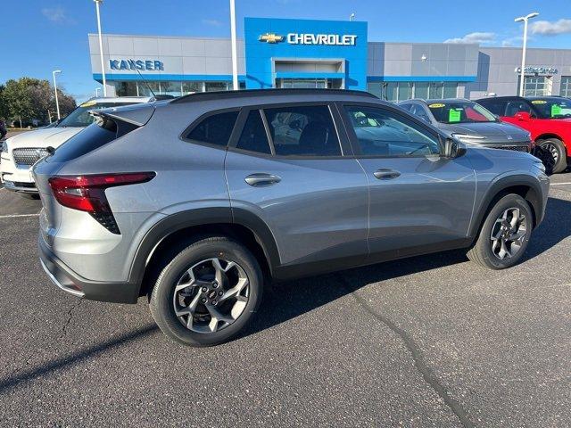 2025 Chevrolet Trax Vehicle Photo in SAUK CITY, WI 53583-1301