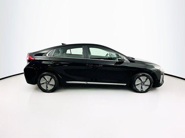 2022 Hyundai IONIQ Hybrid Vehicle Photo in Flemington, NJ 08822