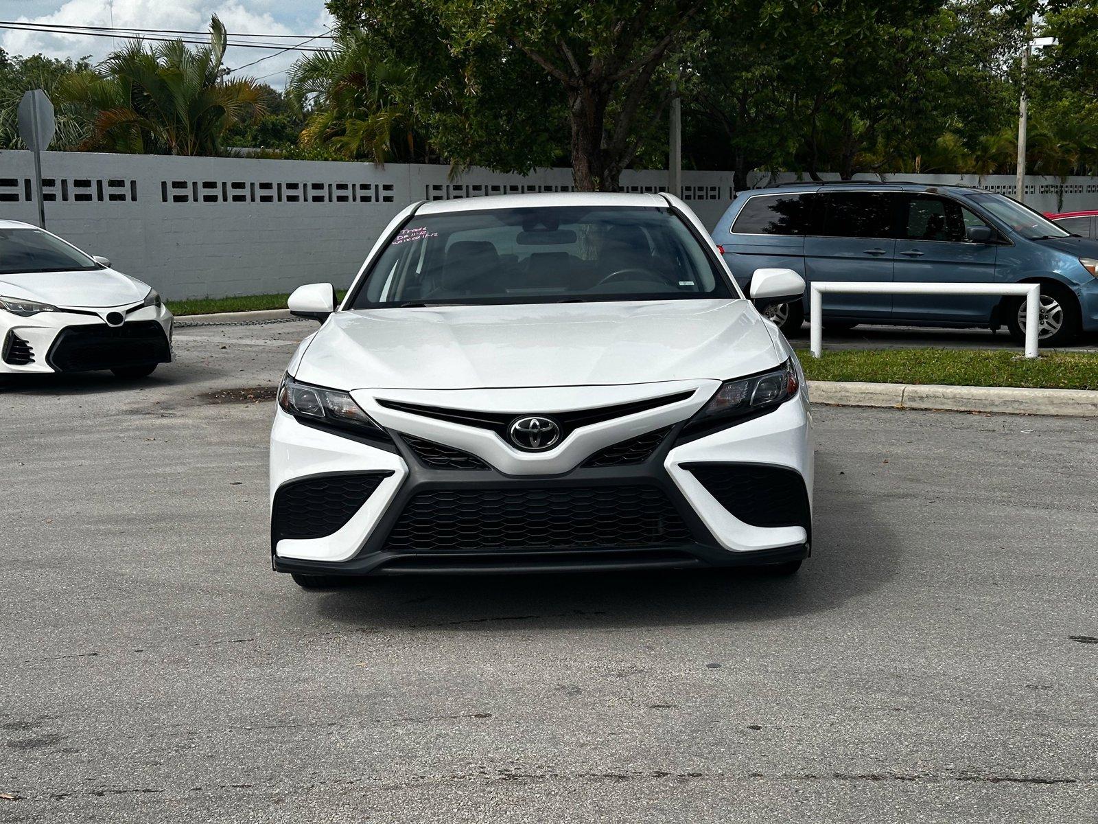 2021 Toyota Camry Vehicle Photo in Hollywood, FL 33021