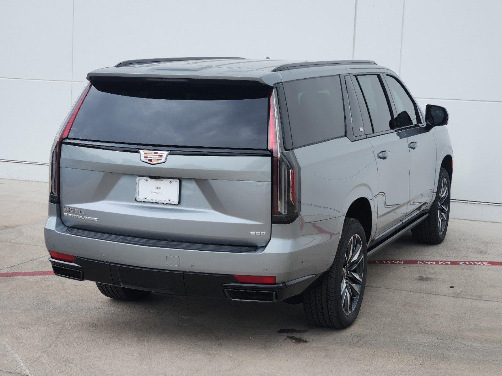 2024 Cadillac Escalade ESV Vehicle Photo in GRAPEVINE, TX 76051-8302