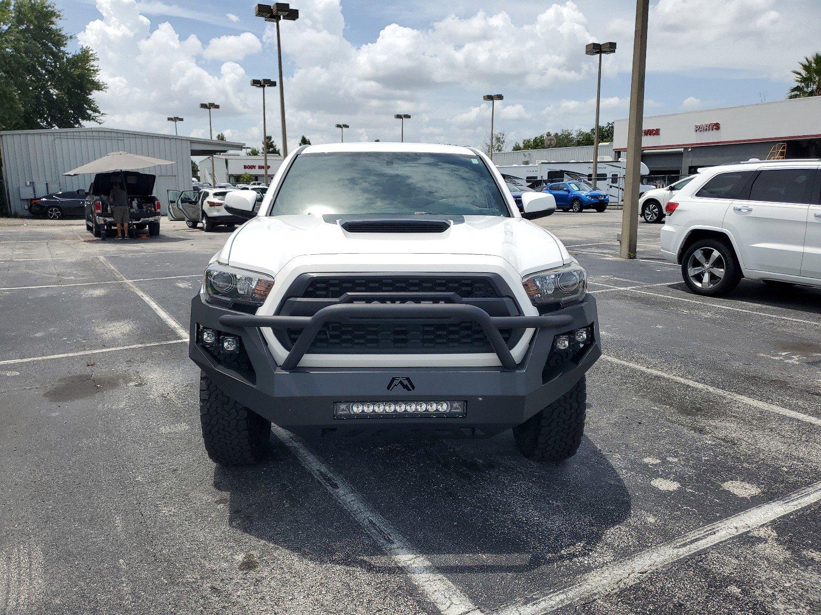 Used 2017 Toyota Tacoma TRD Pro with VIN 5TFCZ5AN2HX111274 for sale in Clermont, FL