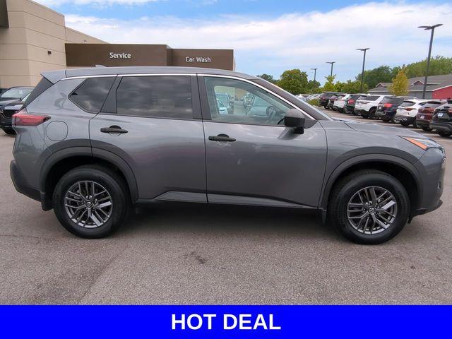 2021 Nissan Rogue Vehicle Photo in Merrillville, IN 46410-5311