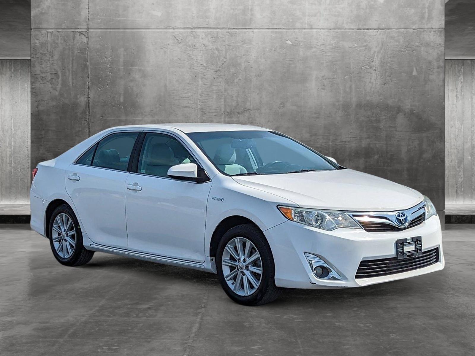 2014 Toyota Camry Hybrid Vehicle Photo in Spokane Valley, WA 99212