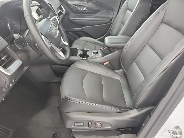 2024 GMC Terrain Vehicle Photo in GREEN BAY, WI 54303-3330