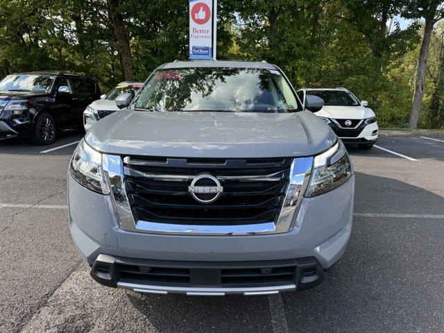 2023 Nissan Pathfinder Vehicle Photo in Doylestown, PA 18901