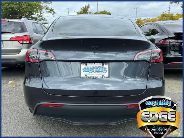 2024 Tesla Model Y Vehicle Photo in FREEPORT, NY 11520-3923