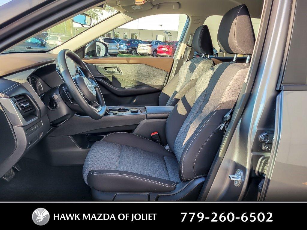 2021 Nissan Rogue Vehicle Photo in Plainfield, IL 60586