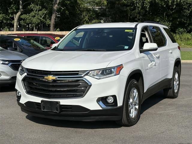 Used 2021 Chevrolet Traverse 1LT with VIN 1GNEVGKW6MJ253915 for sale in Milford, CT