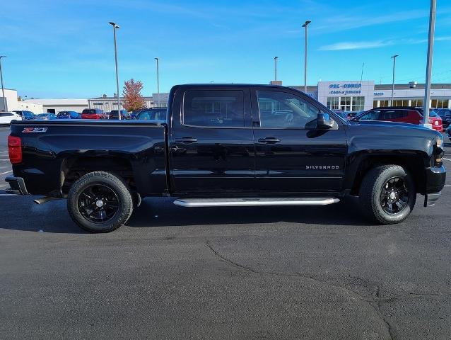 2017 Chevrolet Silverado 1500 Vehicle Photo in GREEN BAY, WI 54304-5303