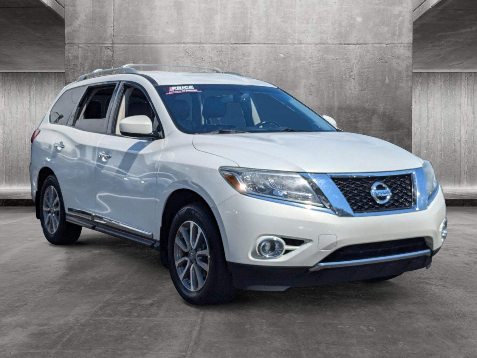 2014 Nissan Pathfinder Vehicle Photo in Clearwater, FL 33764