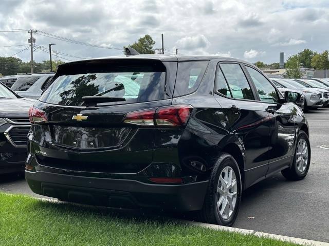 2024 Chevrolet Equinox Vehicle Photo in SAINT JAMES, NY 11780-3219