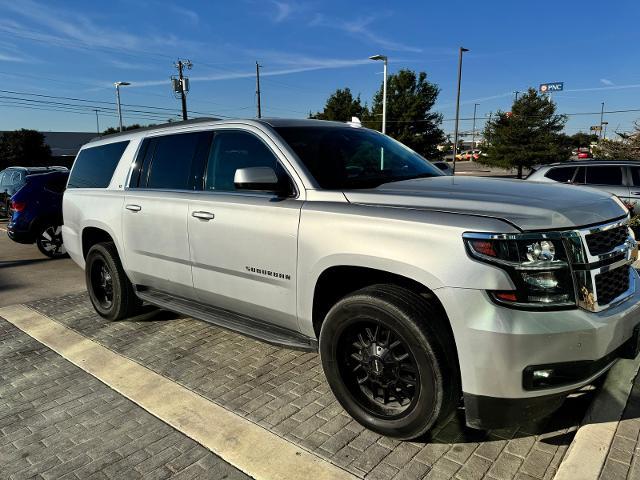 2017 Chevrolet Suburban Vehicle Photo in WEATHERFORD, TX 76087