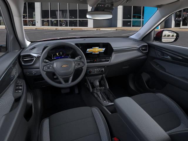 2025 Chevrolet Trailblazer Vehicle Photo in MOON TOWNSHIP, PA 15108-2571