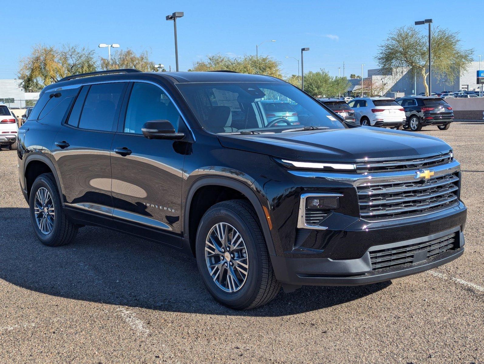 2024 Chevrolet Traverse Vehicle Photo in PEORIA, AZ 85382-3715