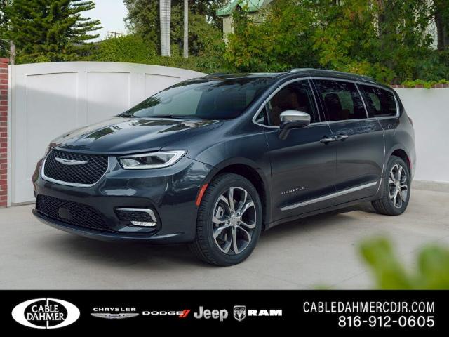 2022 Chrysler Pacifica Vehicle Photo in Kansas City, MO 64114