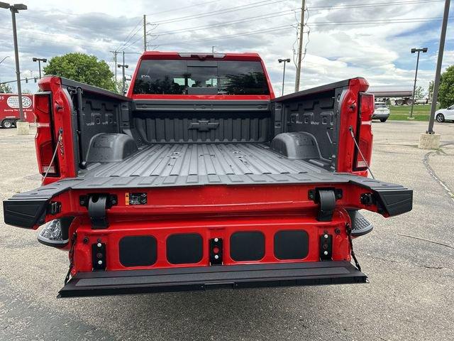 2024 Chevrolet Silverado 2500 HD Vehicle Photo in GREELEY, CO 80634-4125