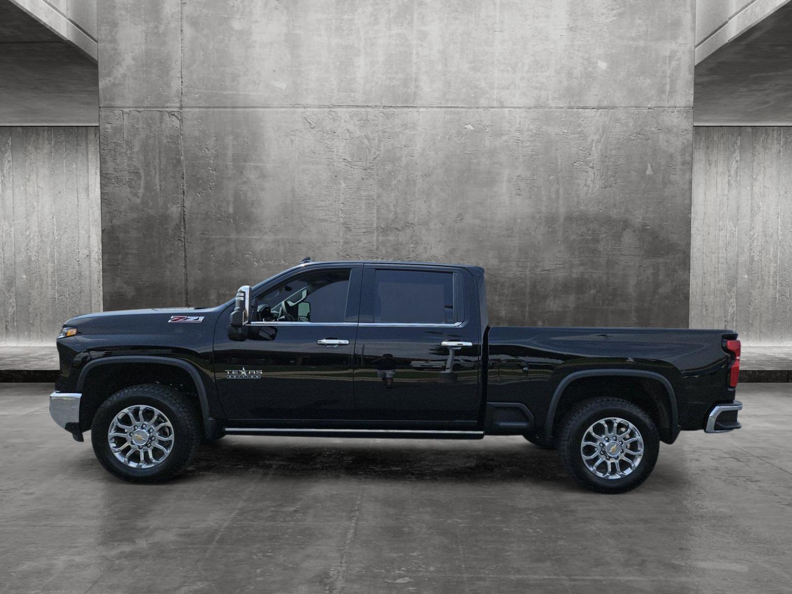 2024 Chevrolet Silverado 2500 HD Vehicle Photo in NORTH RICHLAND HILLS, TX 76180-7199