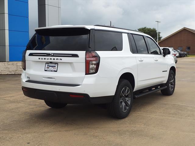 2024 Chevrolet Suburban Vehicle Photo in ROSENBERG, TX 77471-5675