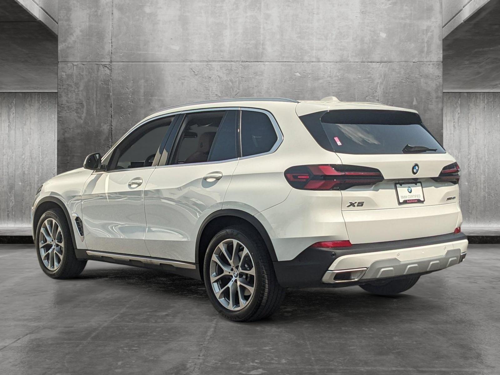 2024 BMW X5 xDrive40i Vehicle Photo in Towson, MD 21204