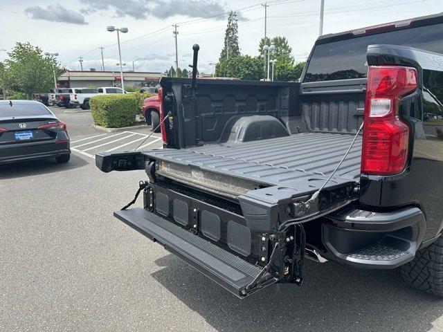 2024 Chevrolet Silverado 1500 Vehicle Photo in NEWBERG, OR 97132-1927