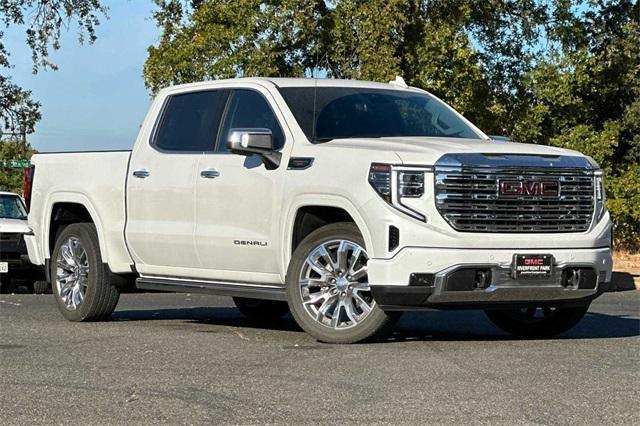 2024 GMC Sierra 1500 Vehicle Photo in ELK GROVE, CA 95757-8703