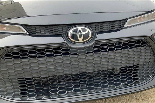 2020 Toyota Corolla Vehicle Photo in TOPEKA, KS 66609-0000