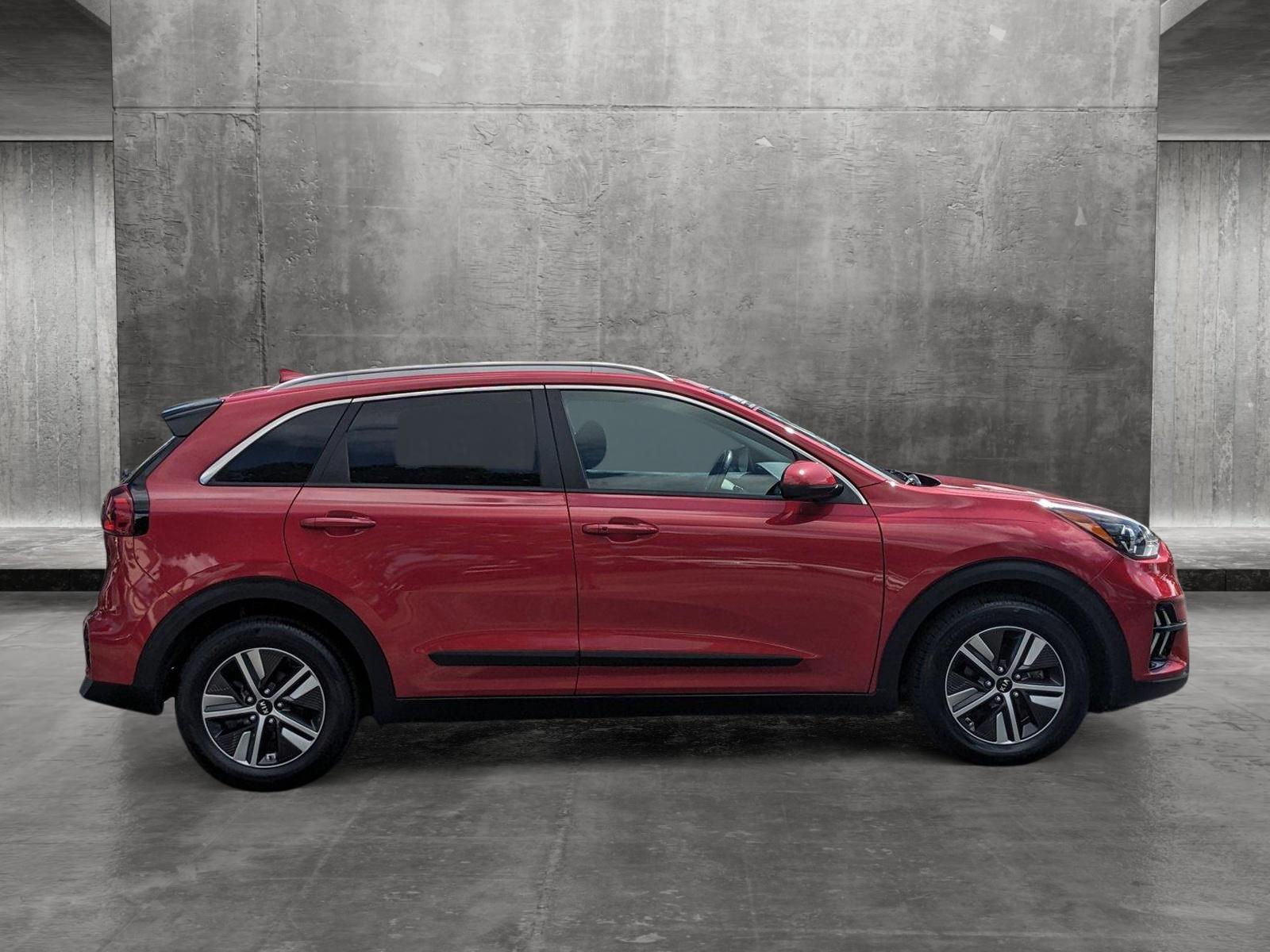 2020 Kia Niro Vehicle Photo in GREENACRES, FL 33463-3207