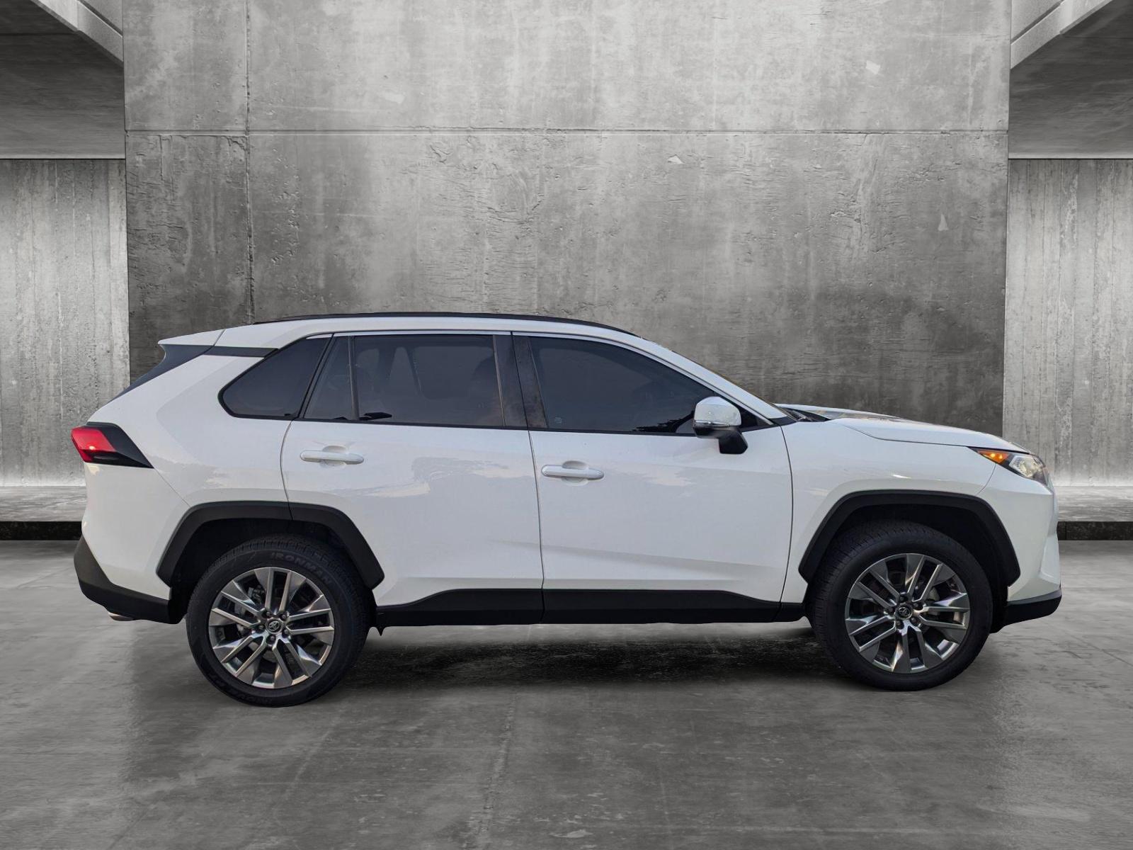 2019 Toyota RAV4 Vehicle Photo in Winter Park, FL 32792