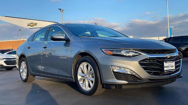 2025 Chevrolet Malibu Vehicle Photo in JOLIET, IL 60435-8135