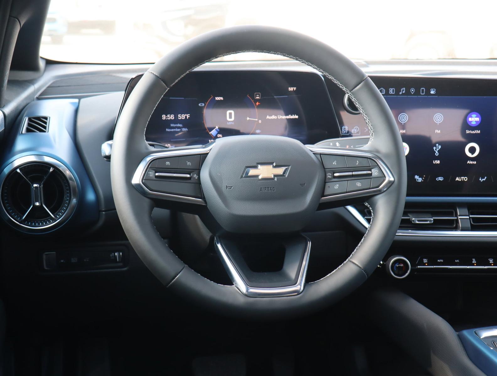 2025 Chevrolet Equinox EV Vehicle Photo in LOS ANGELES, CA 90007-3794