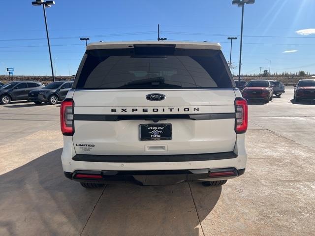 2024 Ford Expedition Vehicle Photo in Winslow, AZ 86047-2439