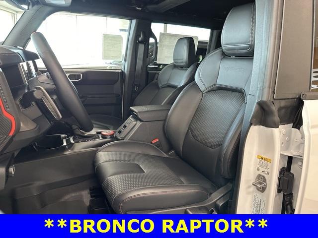 2023 Ford Bronco Vehicle Photo in Highland, IN 46322