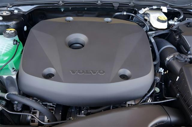 2022 Volvo XC40 Vehicle Photo in Grapevine, TX 76051