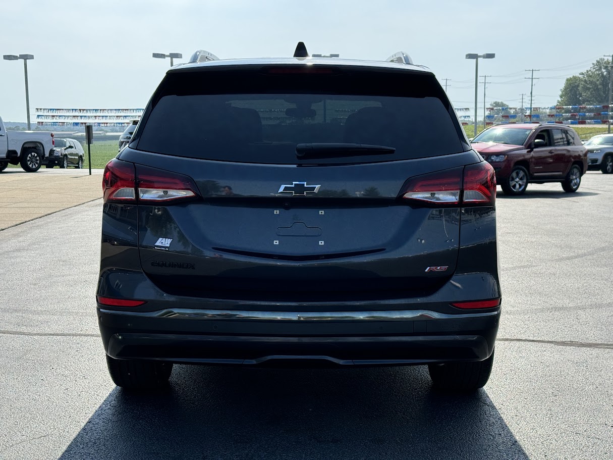 2022 Chevrolet Equinox Vehicle Photo in BOONVILLE, IN 47601-9633