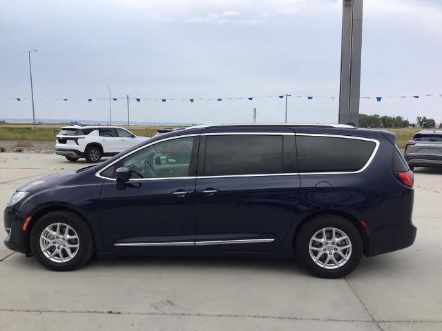 Used 2020 Chrysler Pacifica Touring L with VIN 2C4RC1BG7LR114957 for sale in Hardin, MT