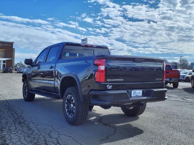 2024 Chevrolet Silverado 1500 Vehicle Photo in PONCA CITY, OK 74601-1036