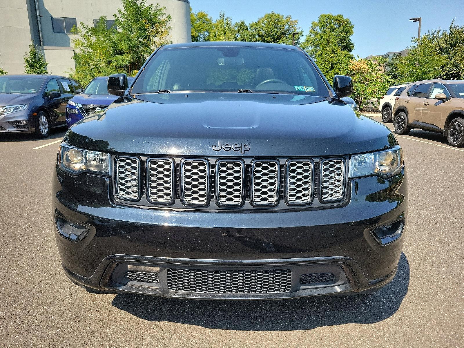 Used 2019 Jeep Grand Cherokee Altitude with VIN 1C4RJFAG8KC612385 for sale in Jenkintown, PA