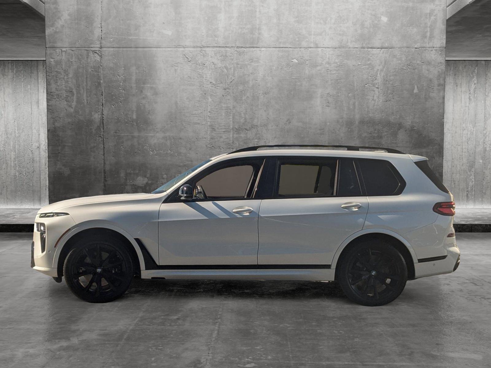 2024 BMW X7 M60i Vehicle Photo in Towson, MD 21204